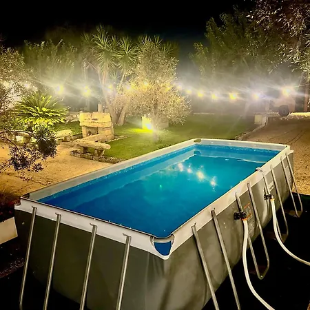 Maddalena - Big Garden Parking & Pool אוג'אנו לה קייזה